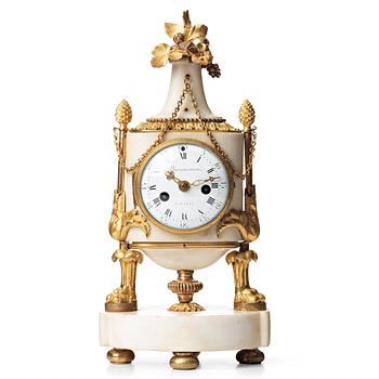 124. A Louis XVI late 18th Century mantel clock, by Pierre Michel Barancourt (active in Paris 1779-89).