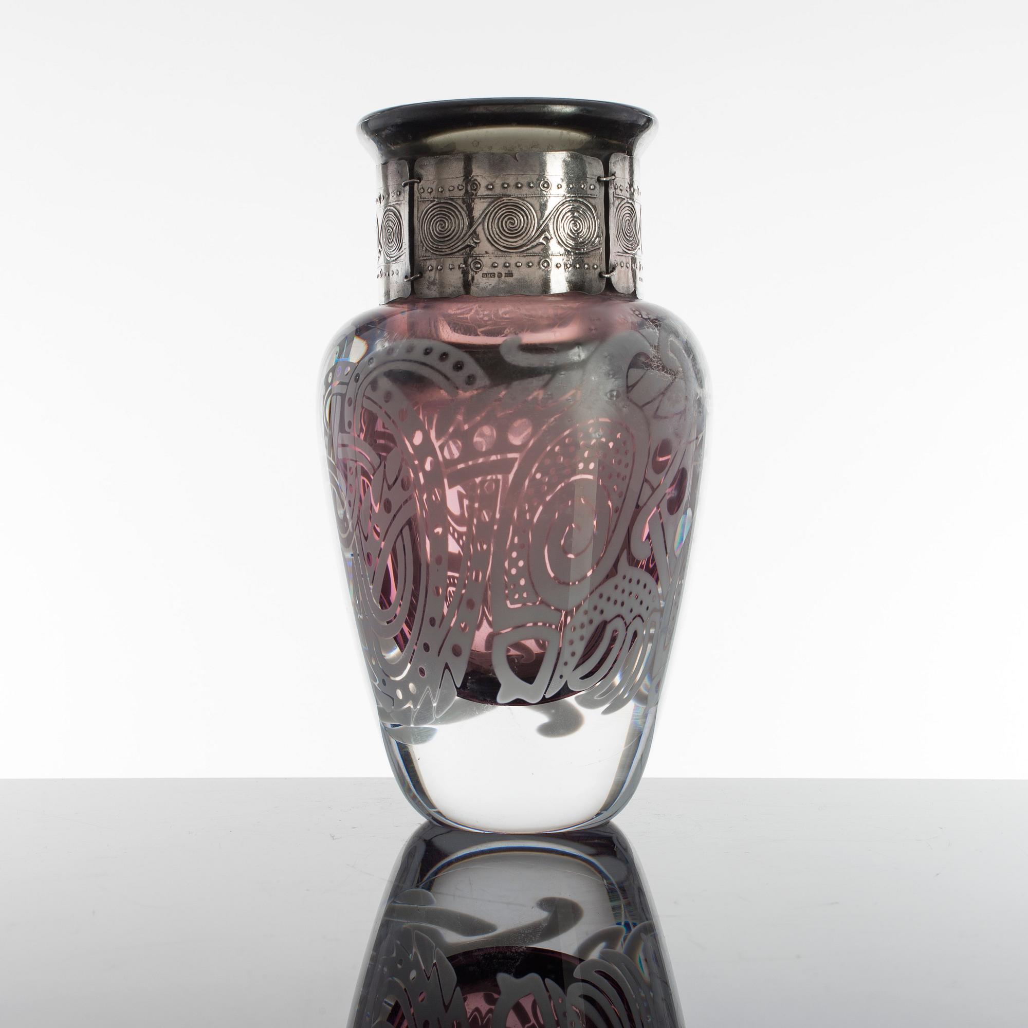 ANNA ÖRNBERG, vas, glas, Studioglas Strömbergshyttan, sign, dat 1992 o märkt UNIK. Graal-teknik.