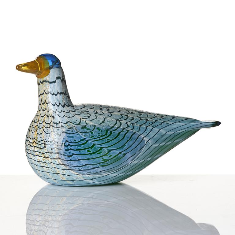 Oivo Toikka, fågel, "Martin hanhi", för 80-årsjubileet av Finlands självständighet, Nuutajärvi Notsjö, Iittala, Finland.