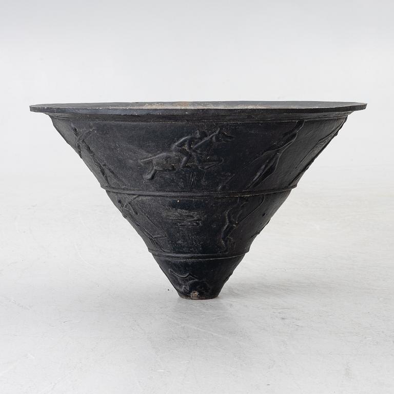 Rolf Bolin, garden urn 'Sporturnan' by Näfveqvarn, Sweden post 1925.