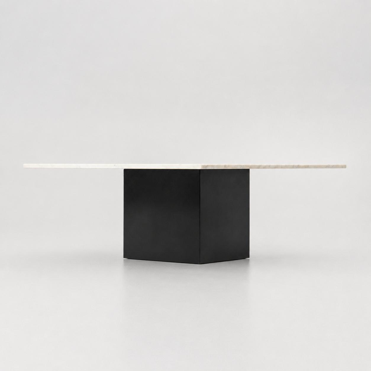 Coffee table, late 20th/early 21st century.