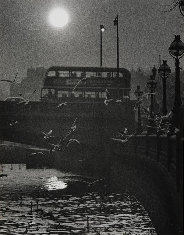 Hans Hammarskiöld, "Battersea Bridge, London, 1955".
