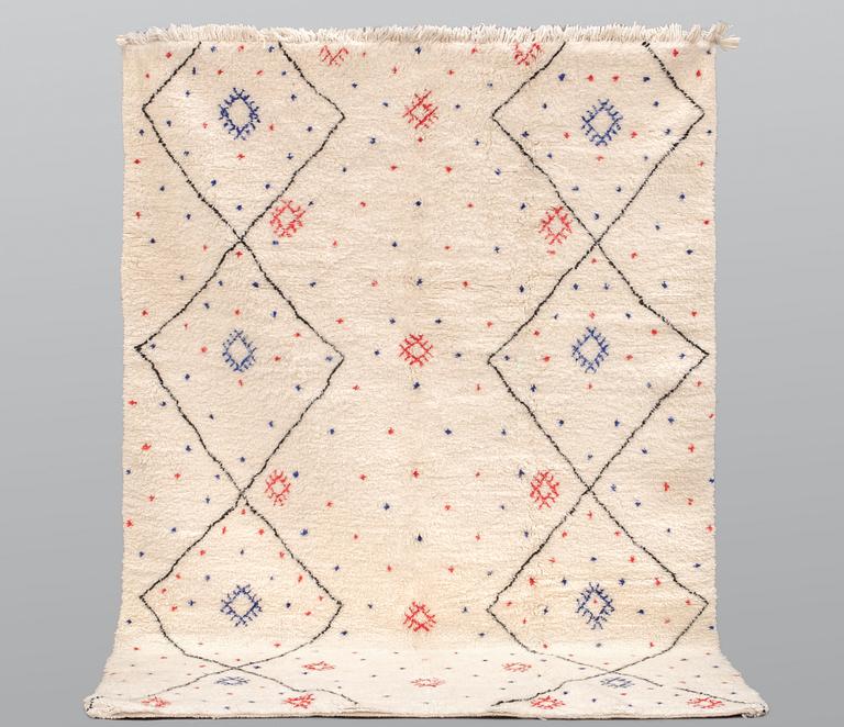 A Moroccan carpet, 288 x 175 cm.