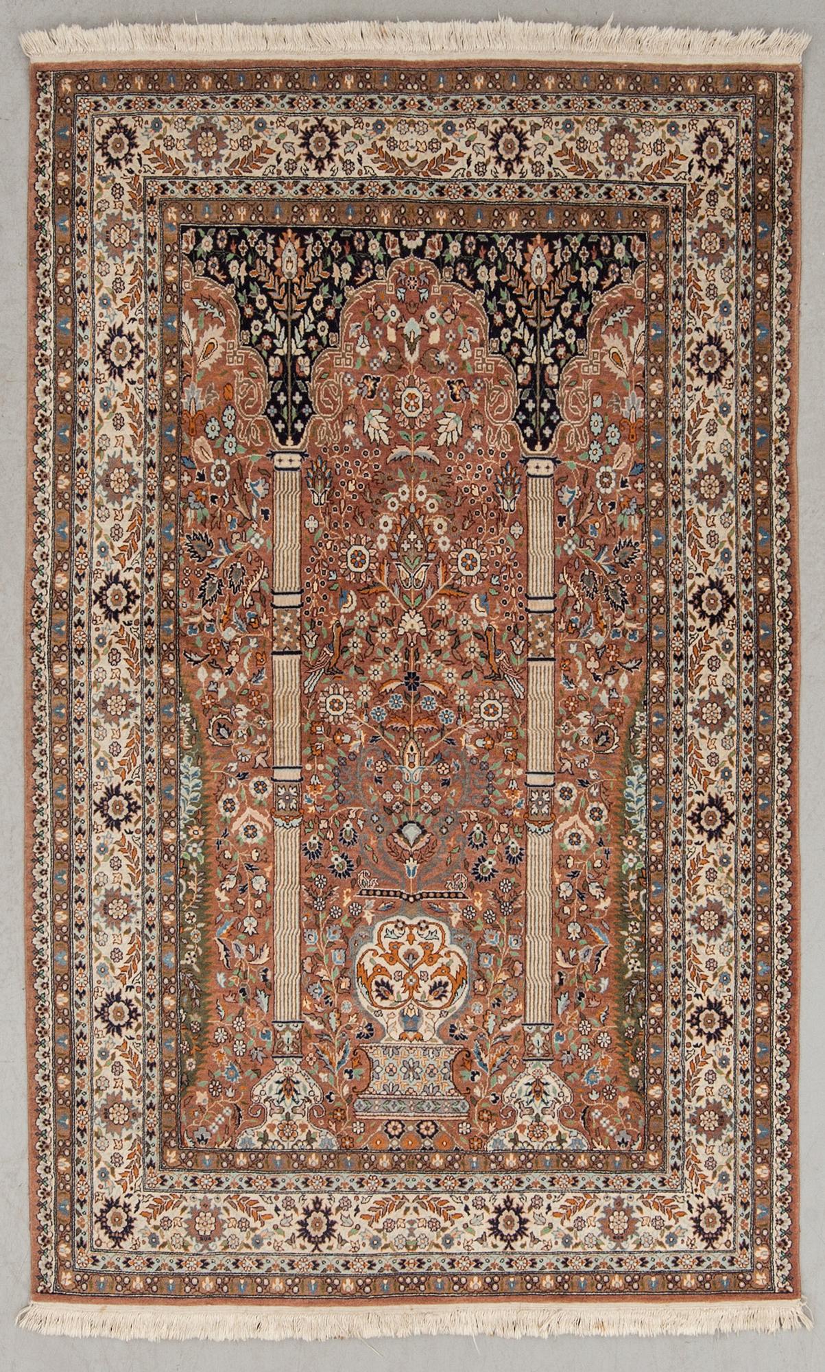 MATTA, old, Pakistansk Kirmanmodell, ca 223 x 137 cm.