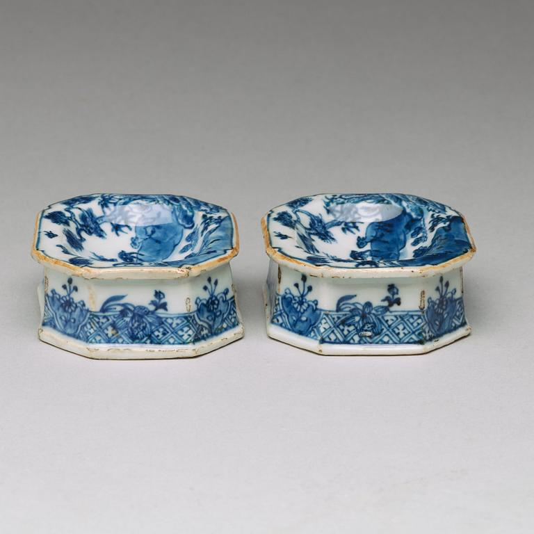 A pair of blue and white salts, Qing dynasty, Qianlong (1736-95).