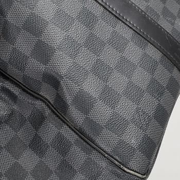 LOUIS VUITTON väska "Keepall 55 bandouliere damier graphite".