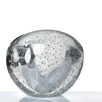 Timo Sarpaneva, "Hiidelhelmi" (Devil’s pearl), skål, Iittala, Finland 1956.