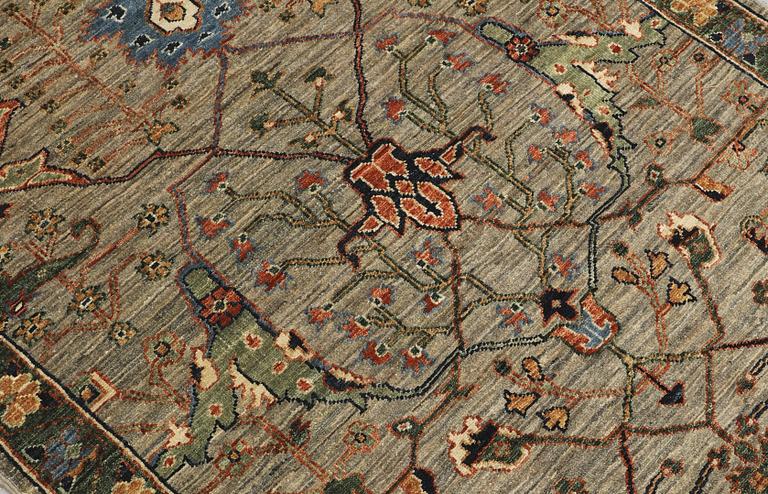 A Zigler Design runner carpet, 410 x 88 cm.