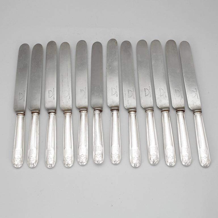 MATKNIVAR, 6+6 stycken, silver, bla Pehr Zethelius, Stockholm, 1800-talets första hälft.