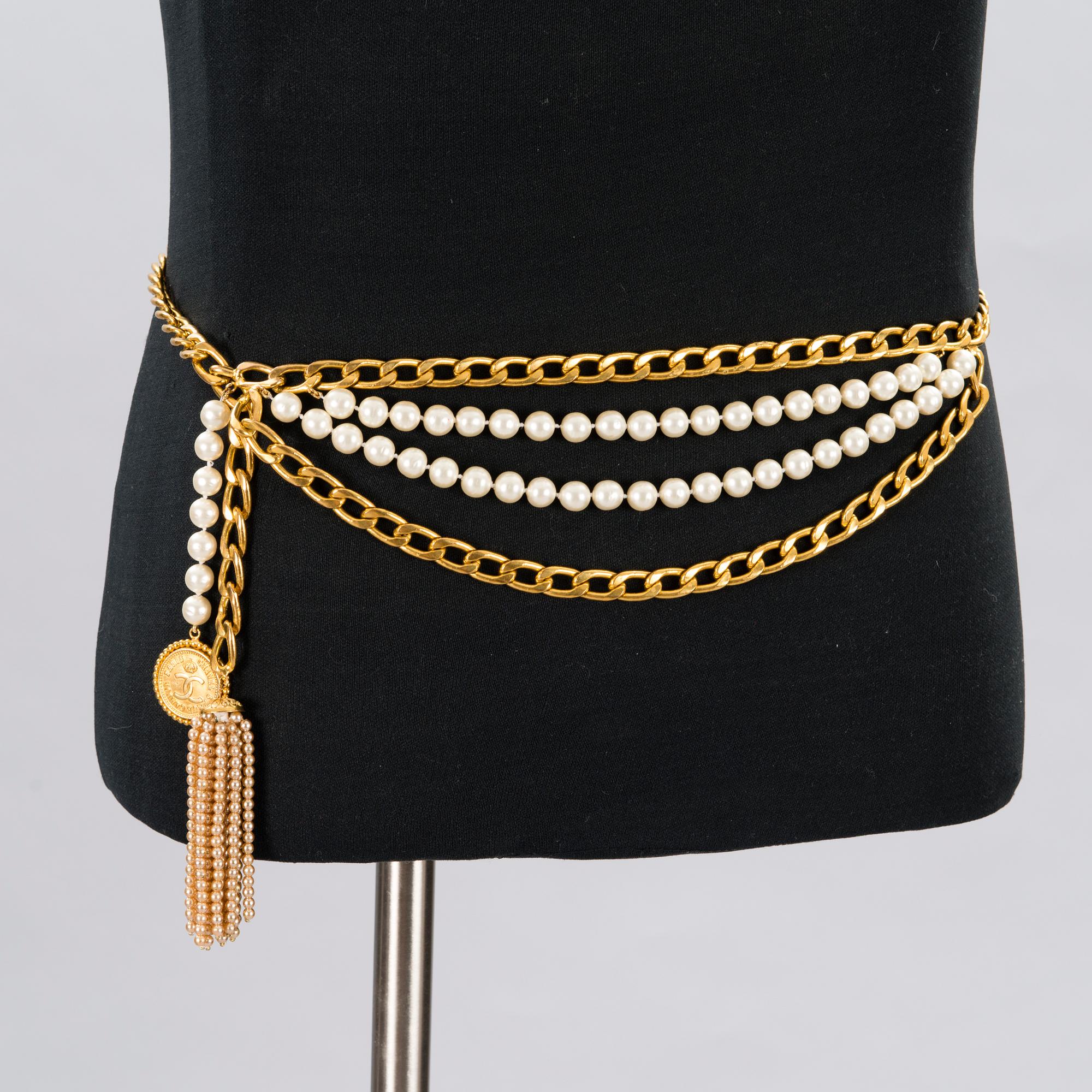 CHANEL, BÄLTE / KEDJA.
