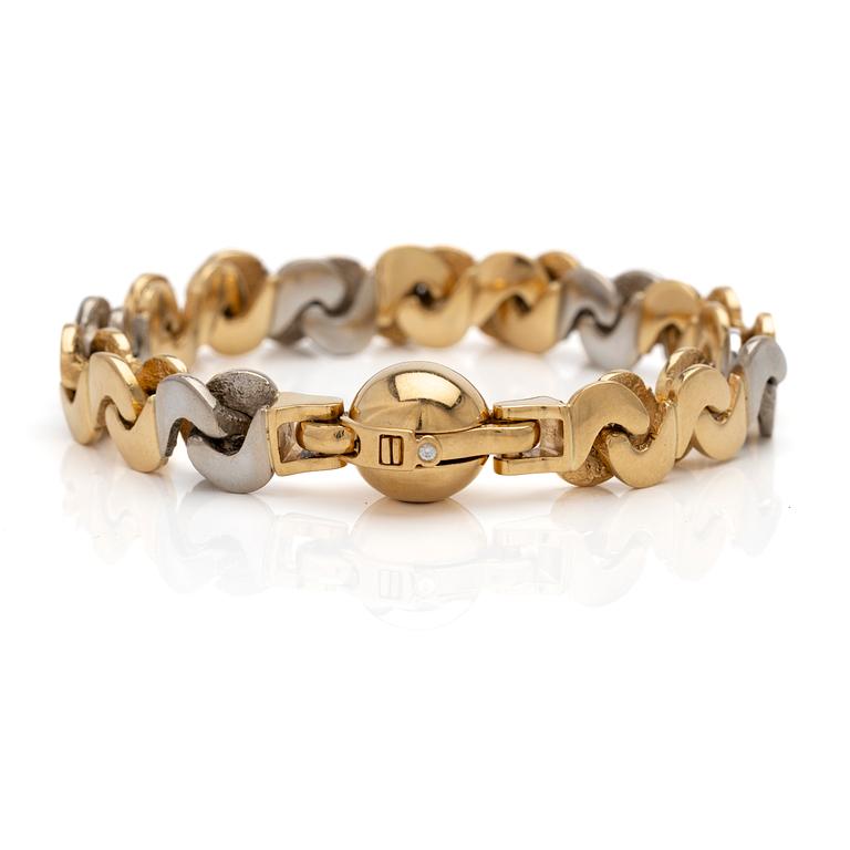 18k gold bracelet with a diamond, Per Borup Design, Denmark.