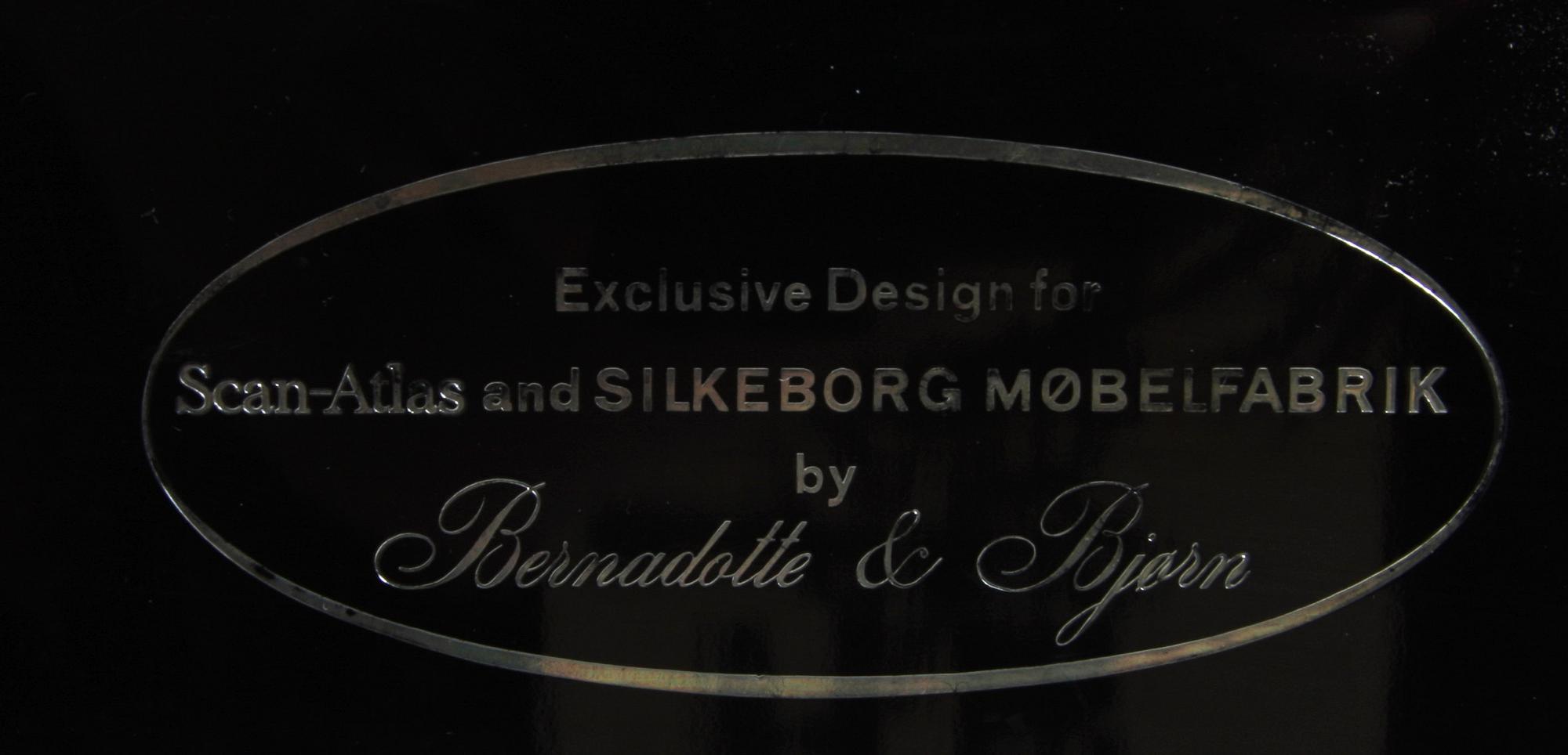 BARSKÅP MED KYLSKÅP, design Bernadotte & Björn, Scan-Atlas and Silkeborg Mobelfabrik, Danmark, 1960-ta.
