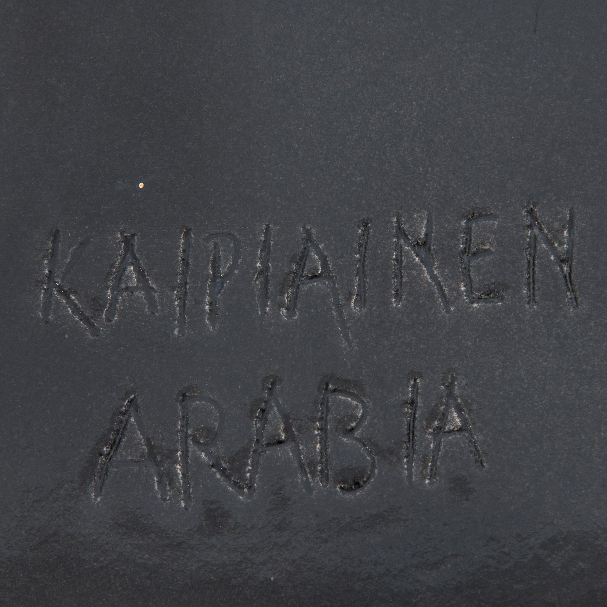 BIRGER KAIPIAINEN, a decorative plate signed Kaipiainen Arabia.