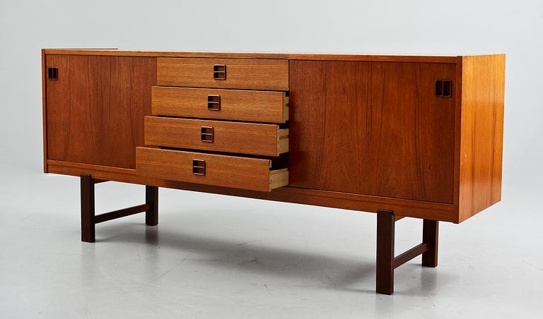 SIDEBOARD, Sverige, 1900-talets andra hälft.