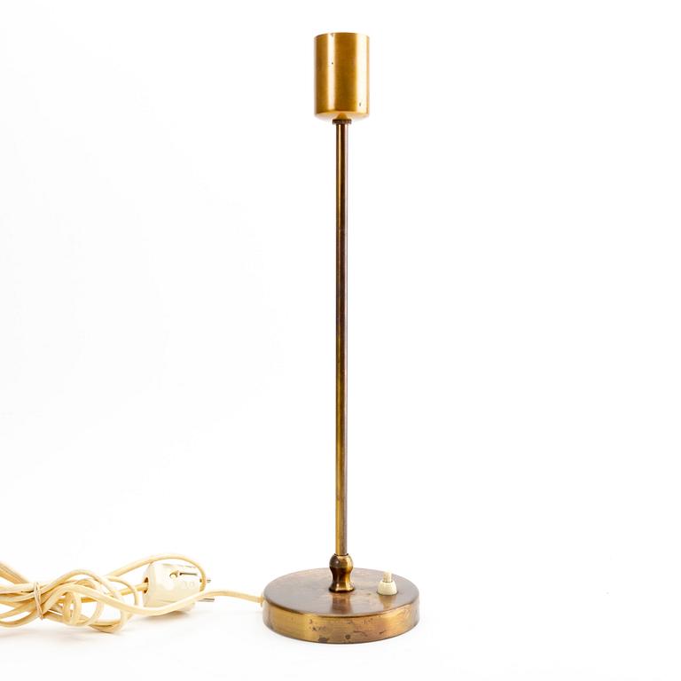 A Josef Frank mid 1900s brass table lamp modelnr 2332.