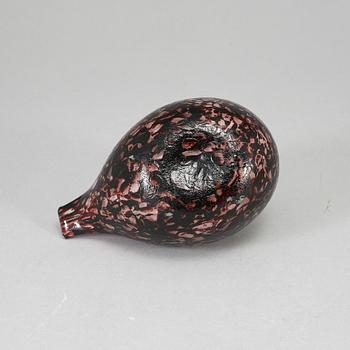 OIVA TOIKKA, glasfågel, Rosy Finch (Punavarpunen), signerad O. Toikka Nuutajärvi.