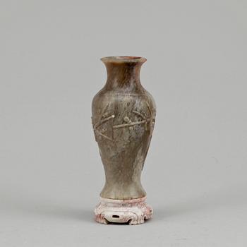 VAS, Soapstone, Kina, 1900-tal.