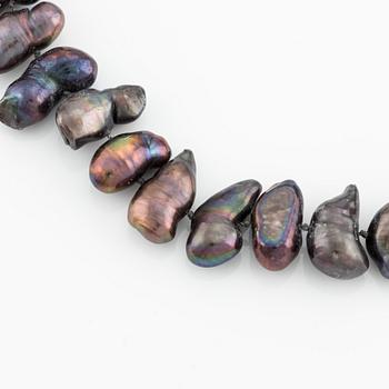 Necklace, Ateljé Minowa, Etsuko Minowa, with cultured freshwater pearls.
