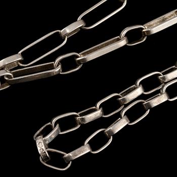 HALSSLÄNK SAMT ARMLÄNK, sterlingsilver, Kuhlin, Göteborg, 1972 samt 1982. Vikt 77 g.