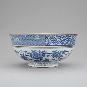 SKÅL, porslin, Kina, 1700-tal.