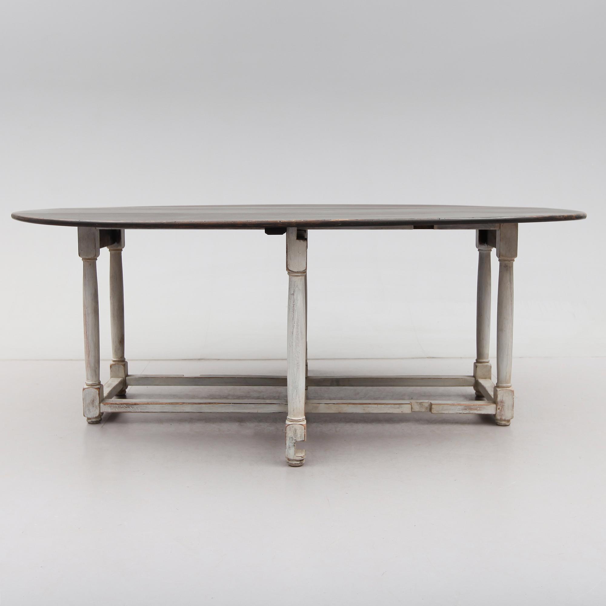 SLAGBORD, barockstil, omkring år 1900.