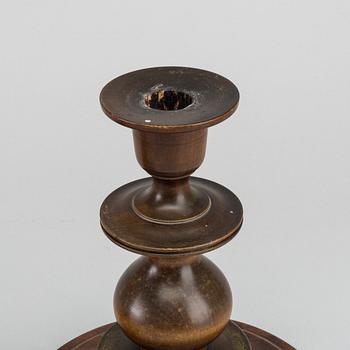 CARL MALMSTEN, LJUSSTAKAR, ett par, "Lijleholmens ljusstake Nr 2". 1900-talets första hälft.