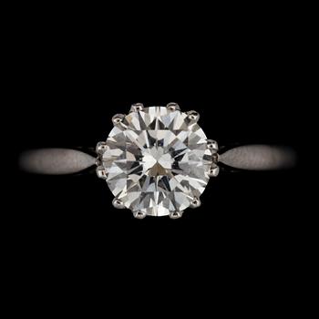 47. A brilliant cut diamond ring, 1.75 cts.