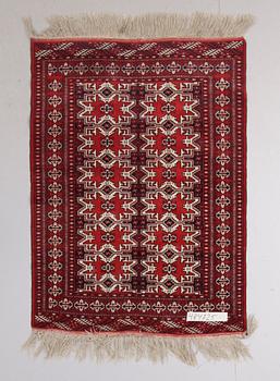 MATTA, Turkmen, old. Ca 165 x 120 cm.
