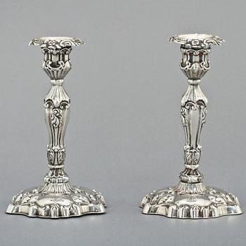 LJUSSTAKAR, ett par, silver, Emanuel Forssman, Växjö, 1866.
