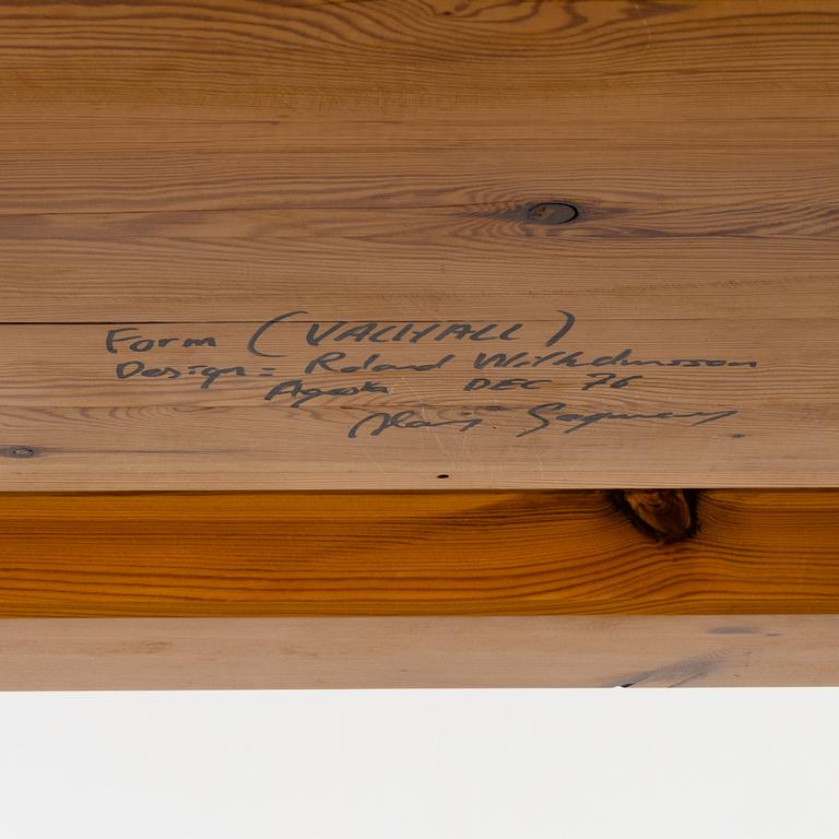 Roland Wilhelmsson, dining table, Ågesta, 1976.