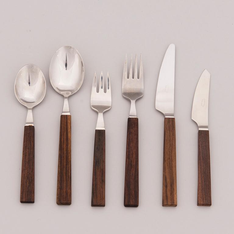 BERTEL GARDBERG, aterinsarja, 49 osaa, "Triennale", Fiskars, 1900-luvun puoliväli.