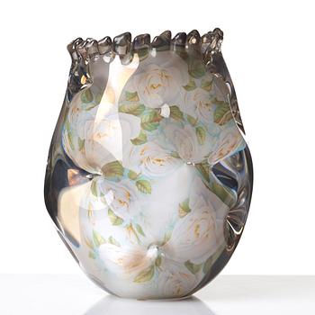 Per B. Sundberg, a "Fabula" glass vase, Orrefors, Sweden 2000.