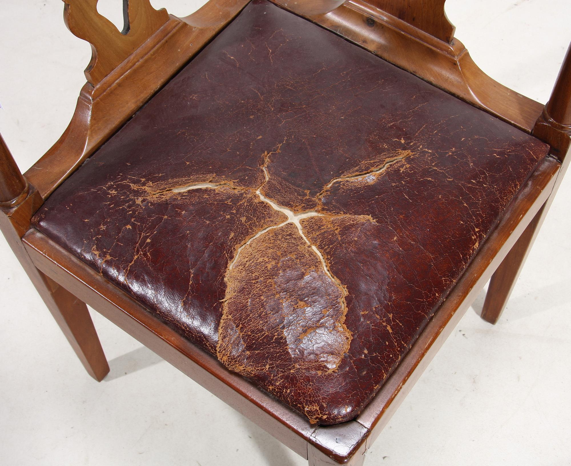 PUDERSTOL, sekelskiftet 1800/1900.