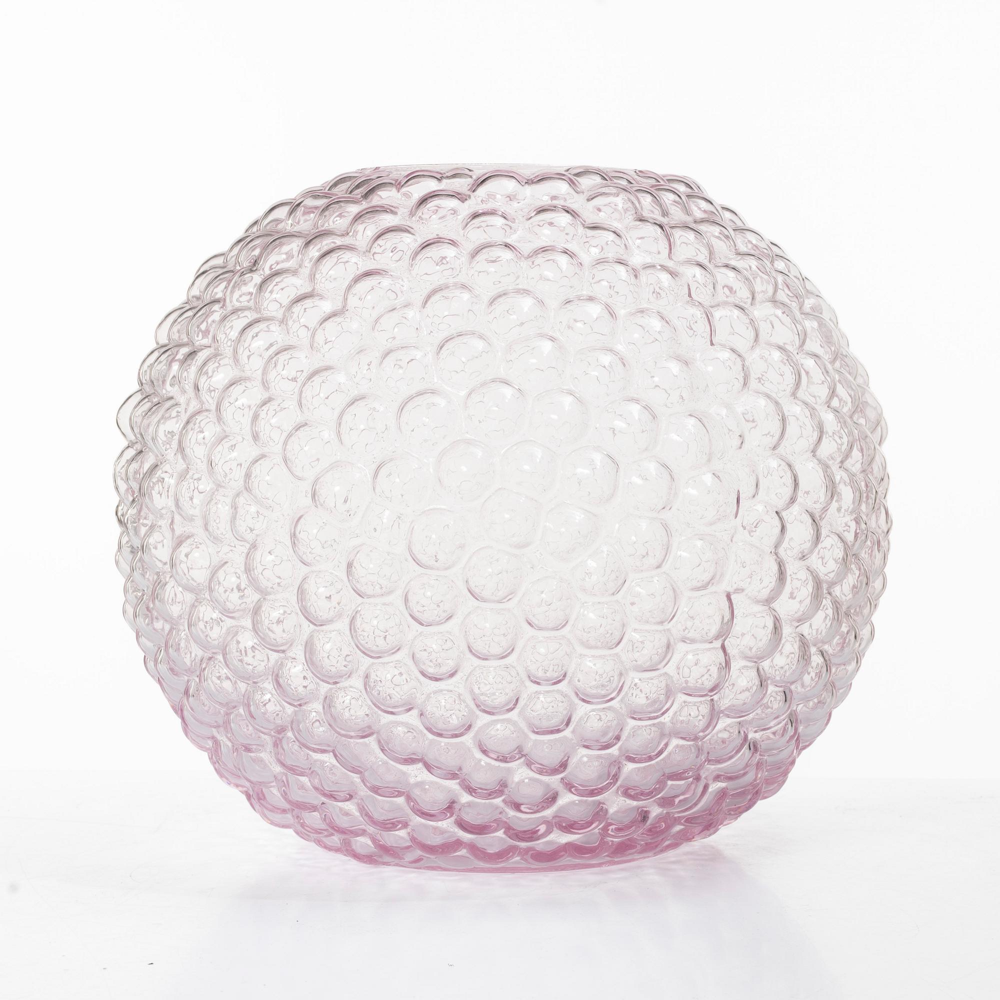 Carina Seth Andersson, Vase, “Dagg”, Firma Svenskt Tenn.