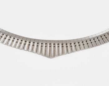 COLLIER, silver, importstämplat. Vikt 27,3 gram.