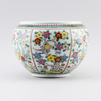 URNA, porslin, Kina, sannolikt 1900-tal.