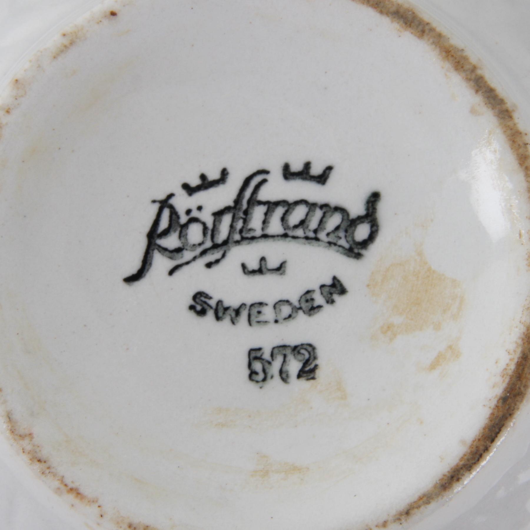 KAFFEKOPPAR med FAT, 6 st, porslin, "Blå Eld", Hertha Bengtsson, Rörstrand.