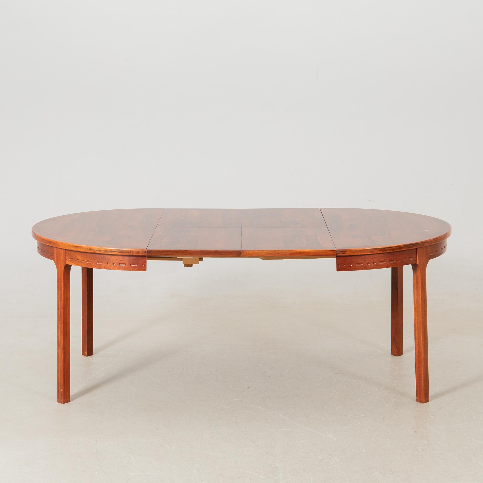 Nils Jonsson, dining table Troeds and 6 chairs, 1960s/70s.