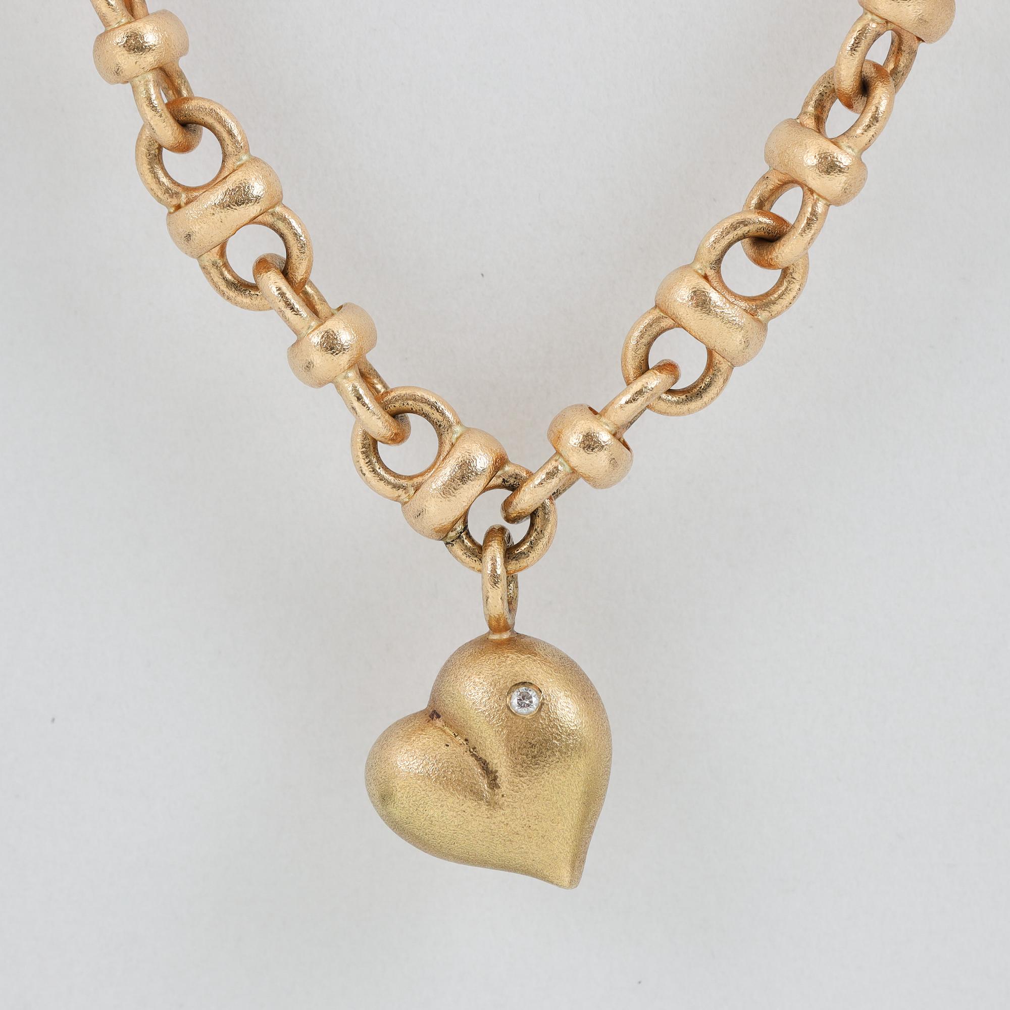 Jarl Sandin, collier, hjärtformat hänge med briljantslipad diamant ca 0.02 ct, Göteborg, 2006.