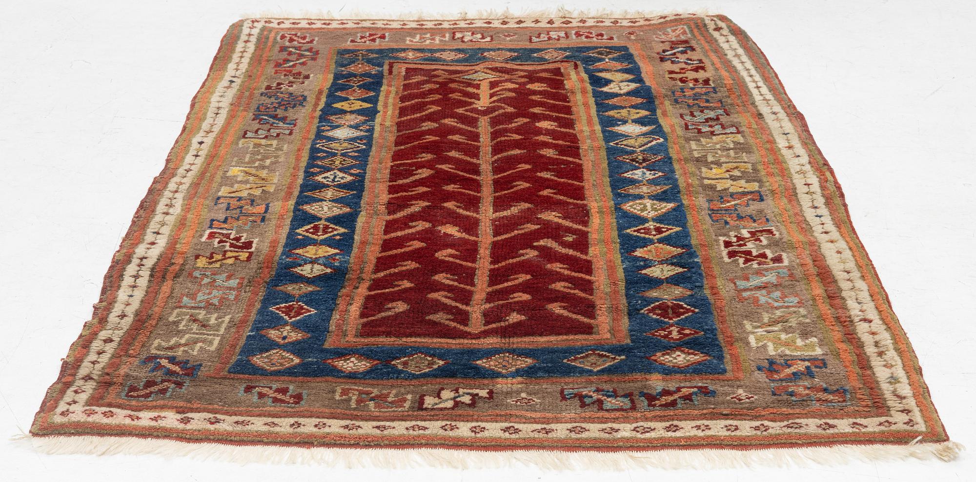 Matta, Konya centrala Anatolien, antik, ca 165 x 115 cm.