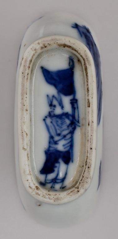 SNUSFLASKOR, 9 st, porslin, Kina, 1900-tal.