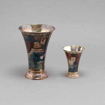 BÄGARE, 2 st, silver, GAB, Stockholm, omkring 1900-talets mitt, vikt 519 g.