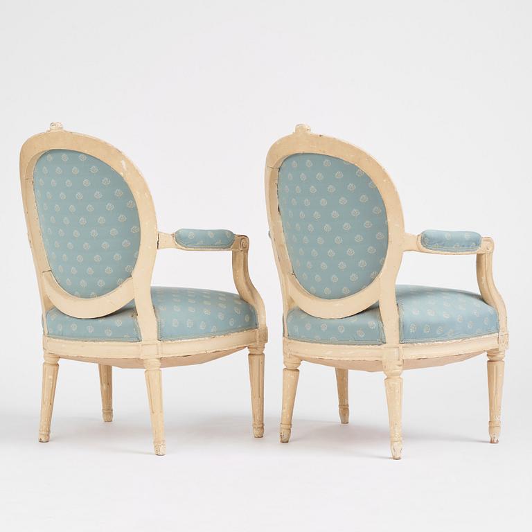 A pair of Gustavian open armchairs, late 18th century.