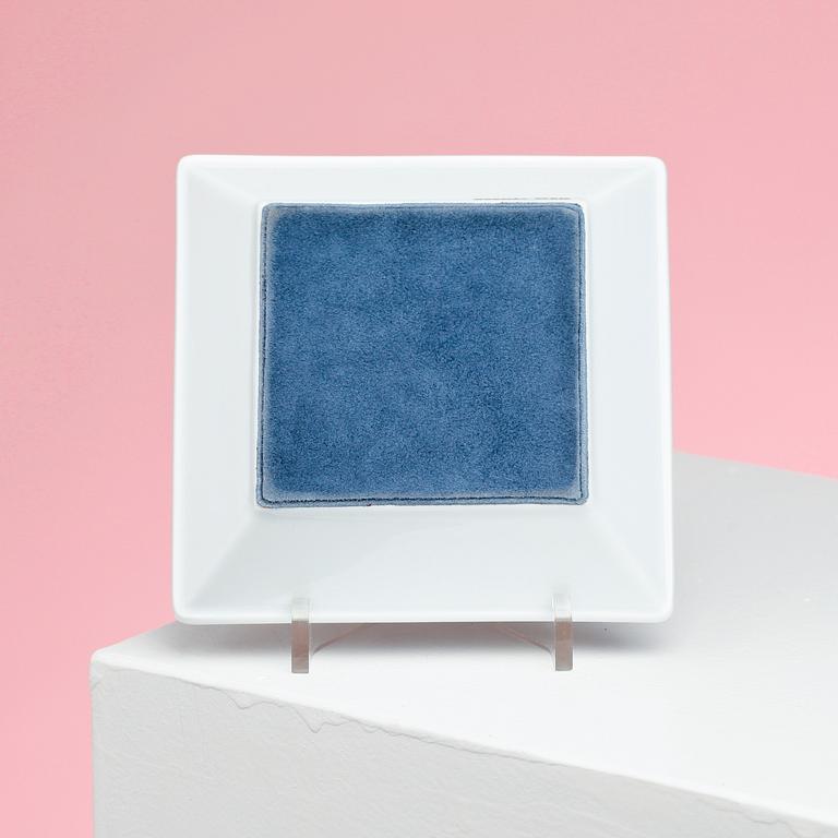 ASKFAT/FAT, Hermès.