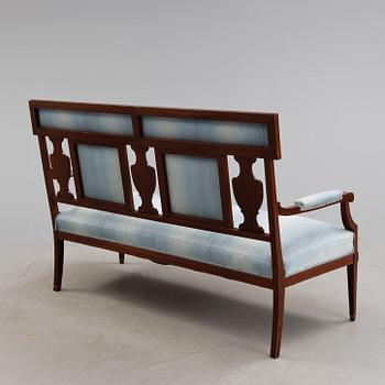 SOFFA, empirestil, 1900-talets början.