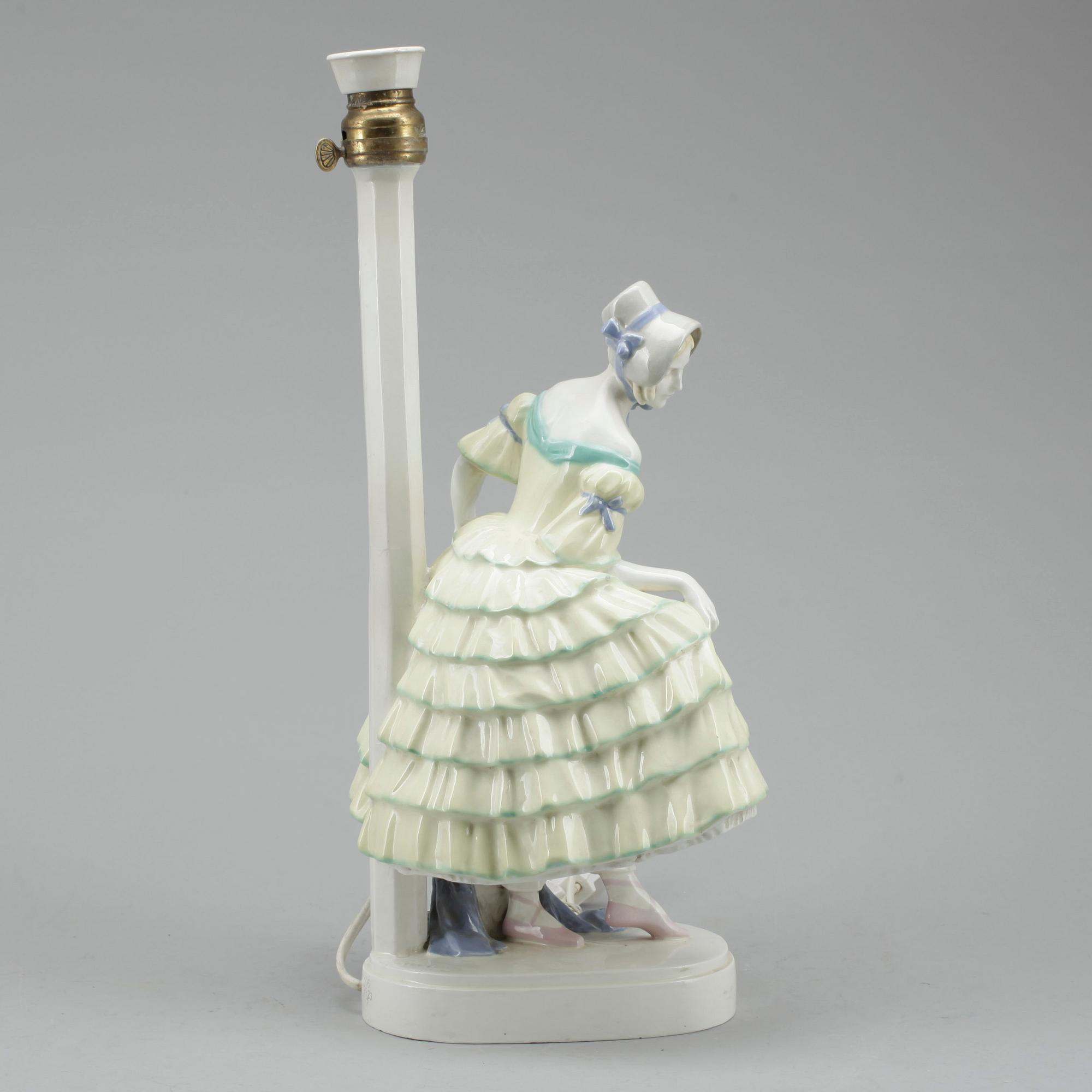 BORDSLAMPA, porslin, Rudolph Podany, Keramos, Österrike, 1930-/40-tal.