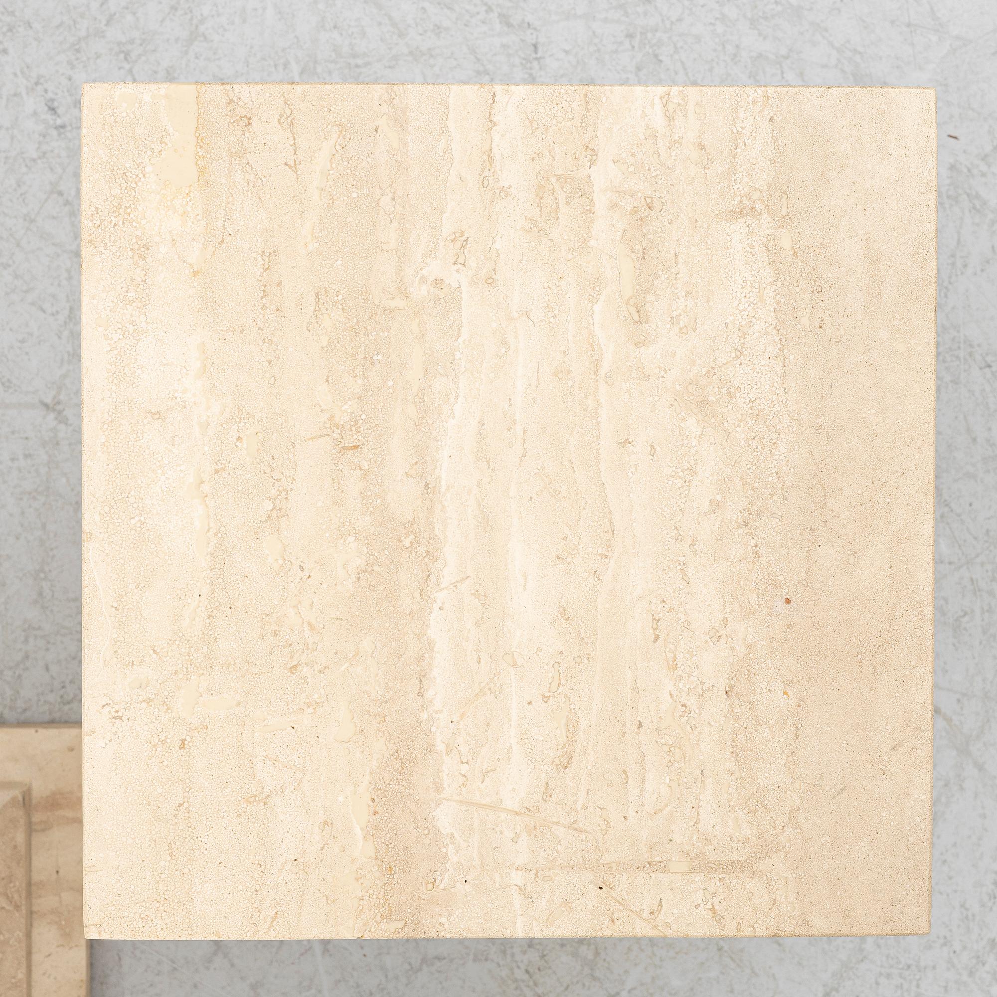 Pedestals, a pair, contemporary manufacture.