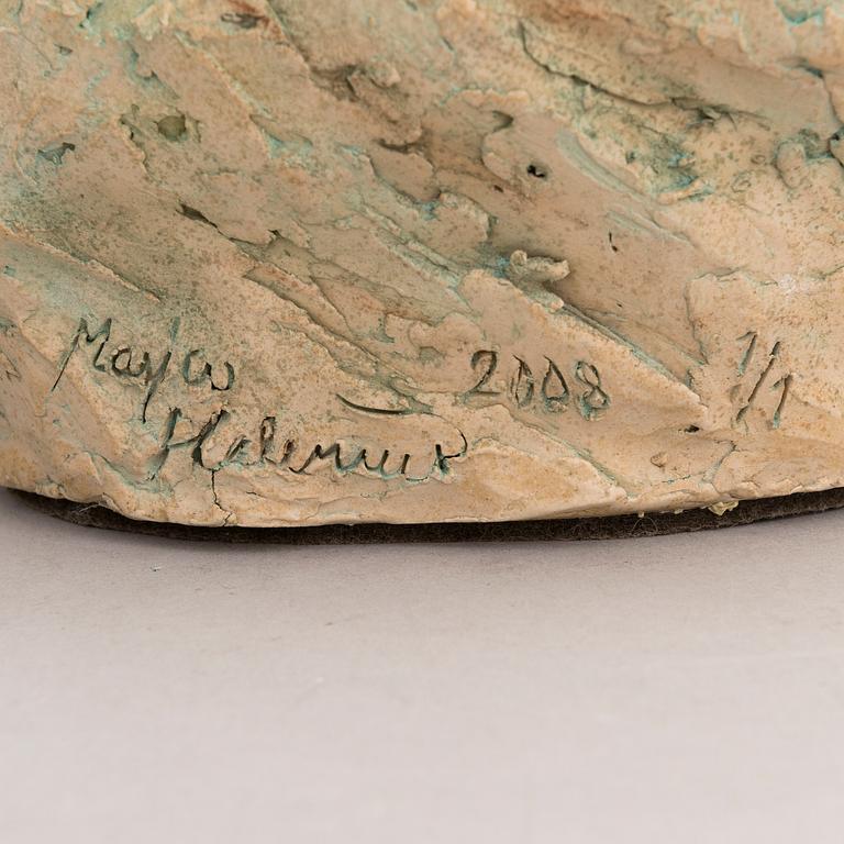 MARJA HELENIUS, veistos, keramiikka, signeerattu ja päivätty 2008.
