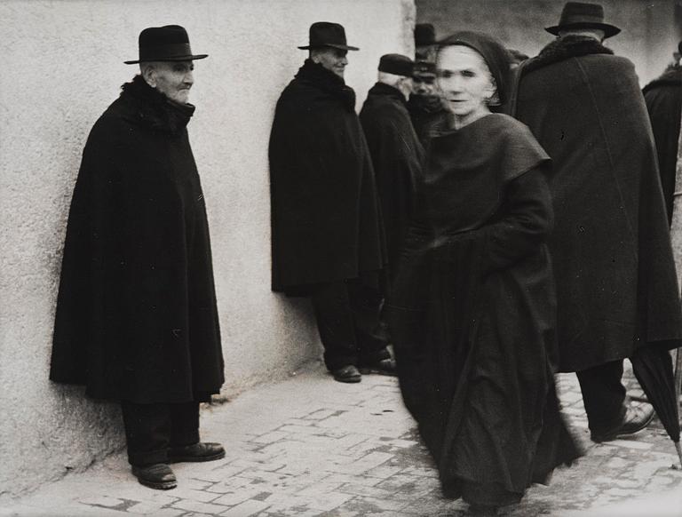 Mario Giacomelli, "Scanno", 1955-59.