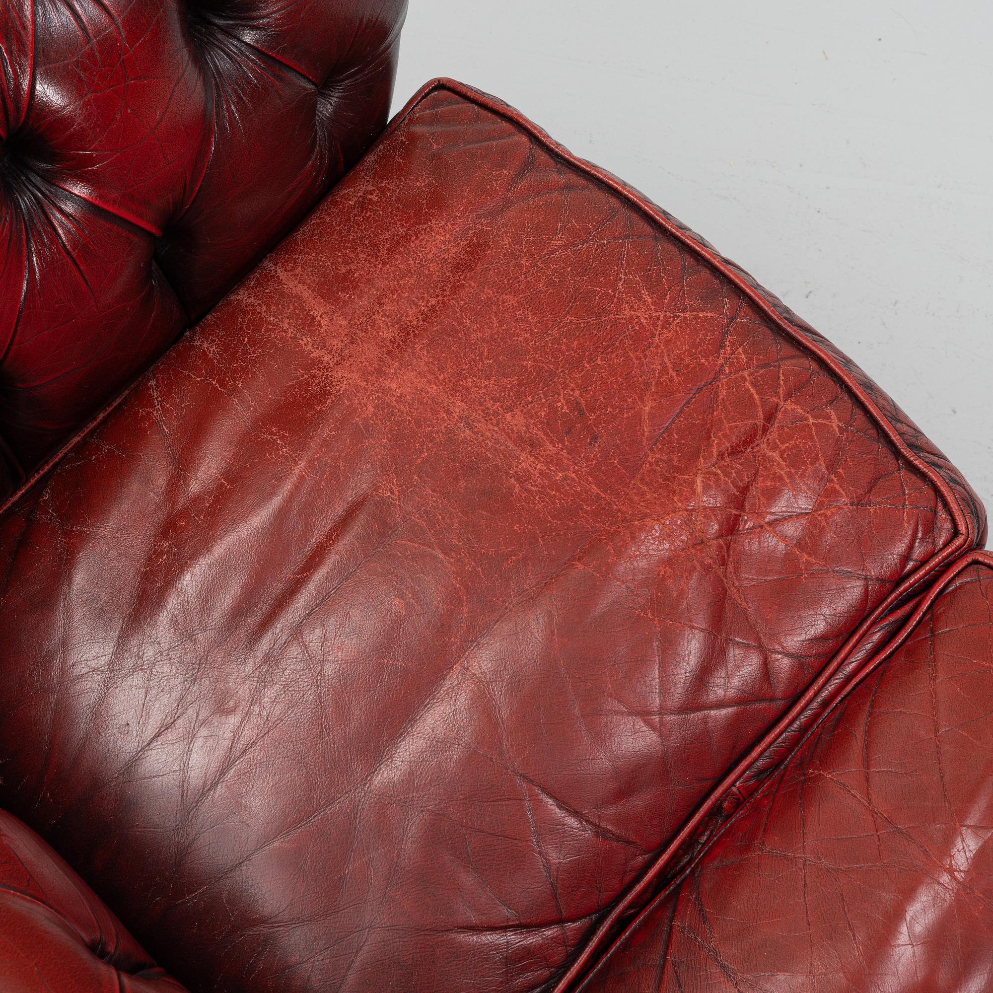 Soffa, Chesterfield-modell, senare delen av 1900-talet.
